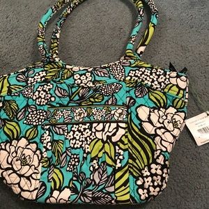 Vera Bradley island blooms sweetheart shoulder bag